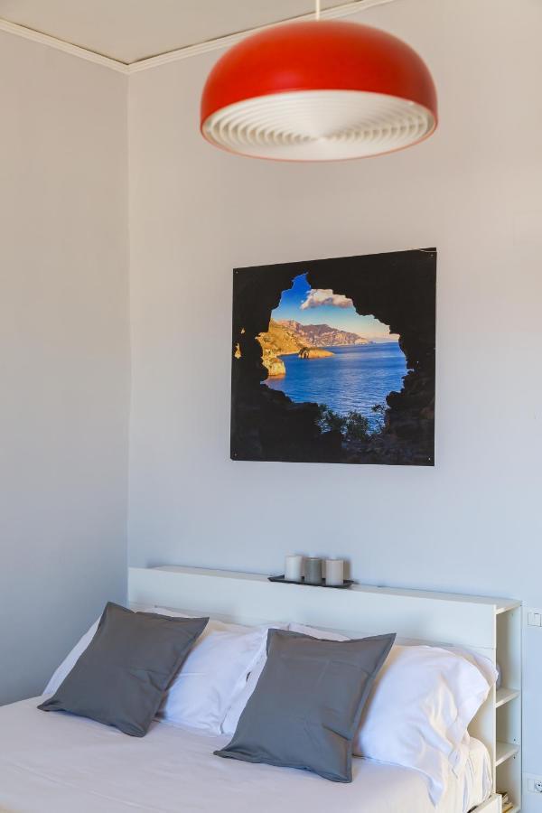 Seaview Apartment In Posillipo By Wonderful Italy เนเปิลส์ ภายนอก รูปภาพ